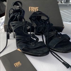 BEUTIFUL back sandals